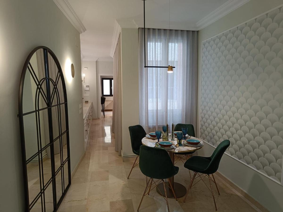 Pie De Torre Catedral Apartment Granada Exterior photo
